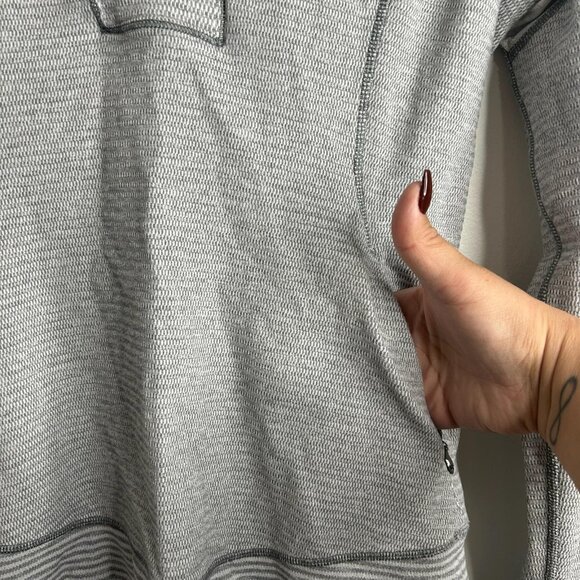 Lululemon Think Fast Pullover Long Sleeve Sweatshirt Womens Medium Gray 1/4 Zip - Picture 3 of 9